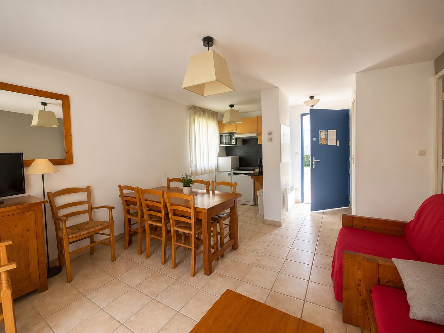 Appartement 2 chambres avec piscine à vendre à Montignac-Lascaux